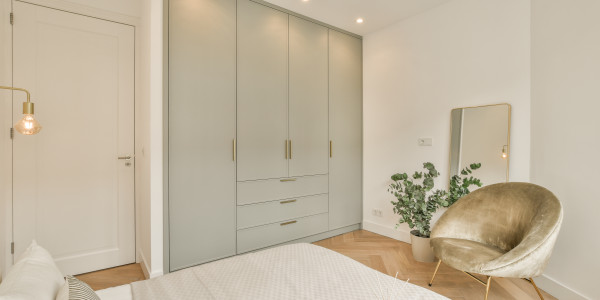 Comprar / Vender Apartamentos y Lofts en Huesca · con Mobiliario y Carpintería a Medida