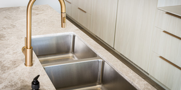 Comprar / Vender Casas Unifamiliares y Chalets en Villanúa · con Cocinas de Diseño