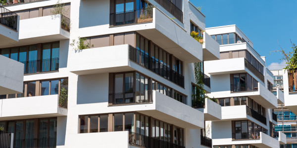 Comprar / Vender Dúplex y Áticos en Huesca · con Ventanas Insonorizadas y Aislantes